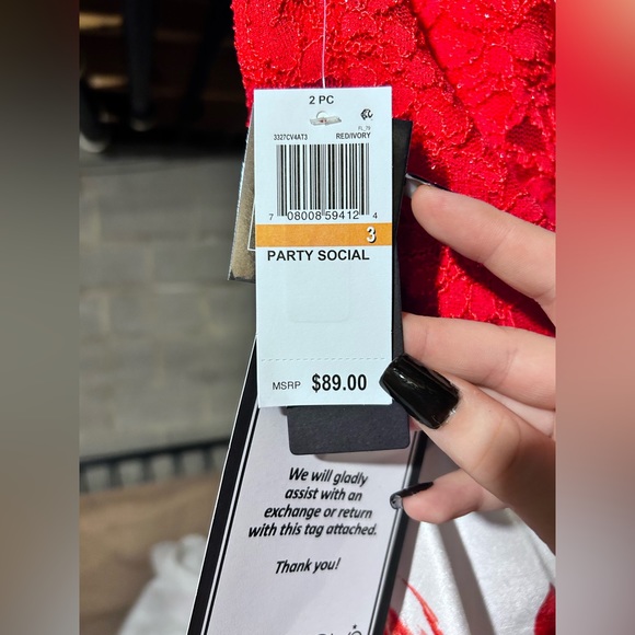 Formal Two Piece - Picture 3 of 3